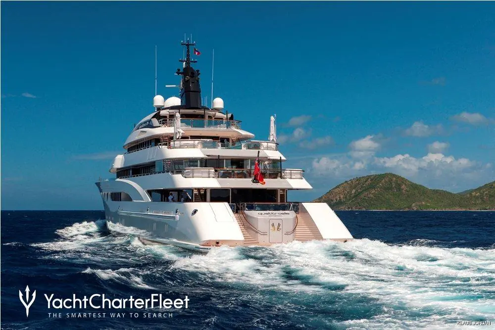 Quattroelle superyacht emblem restoration — 1