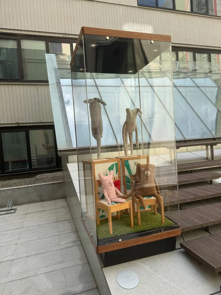 Razstavne vitrine — 2